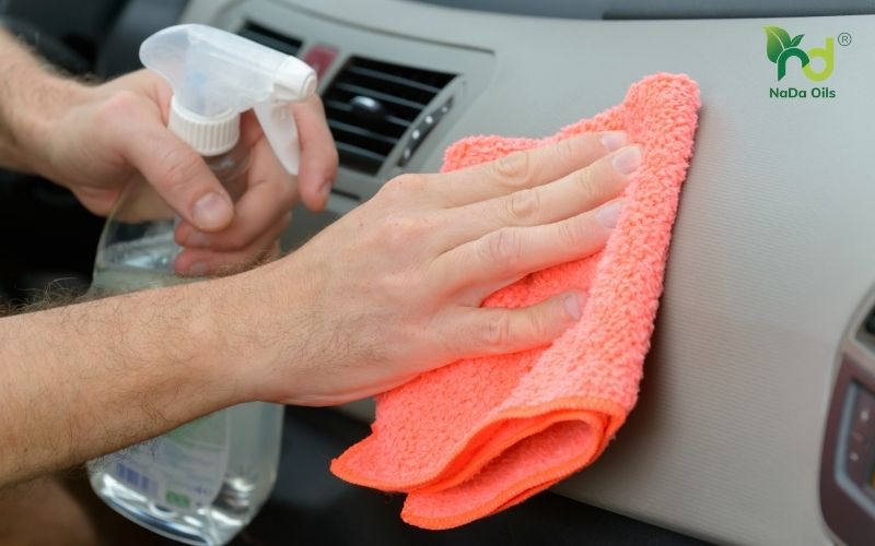 cách xử lý mùi hôi trên xe ô tô