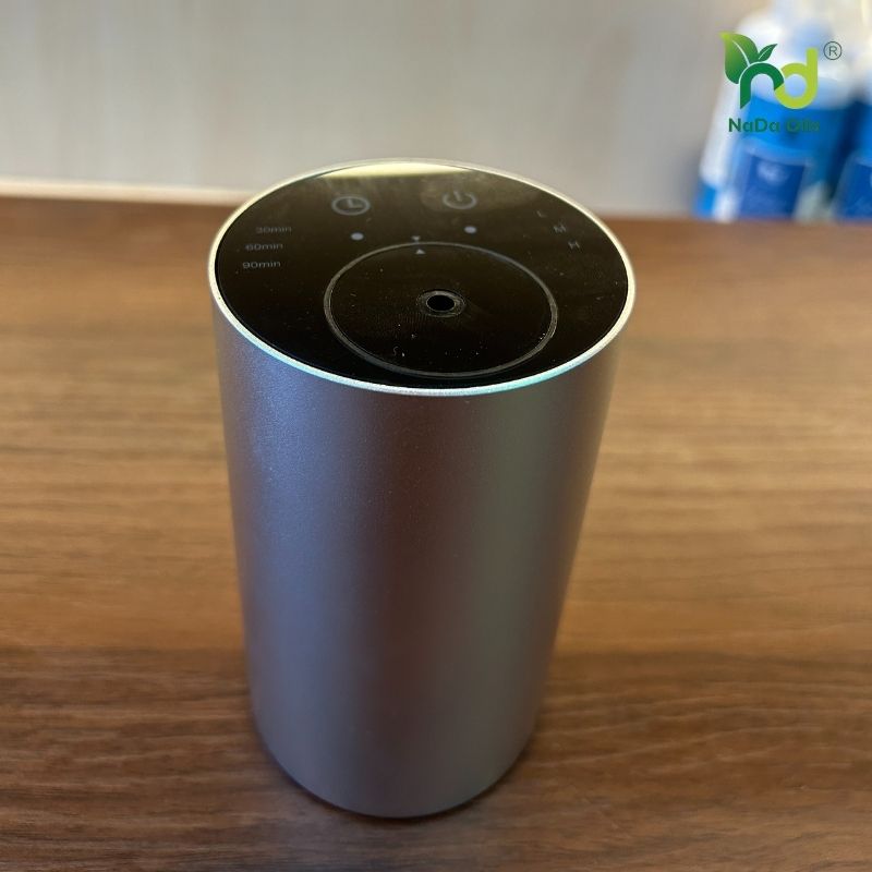 Máy khuếch tán tinh dầu NaDa Oils cho xe ô tô